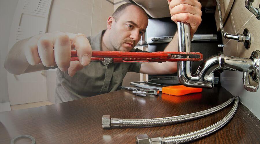 Expert burst pipe repair services in Sears, MI